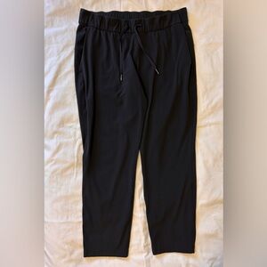 LULULEMON “on the fly”